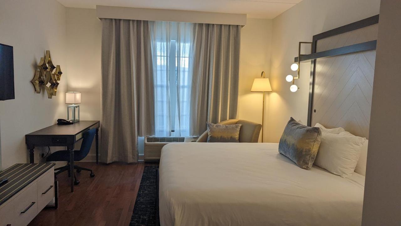 Hotel Indigo Jacksonville-Deerwood Park By Ihg Bagian luar foto