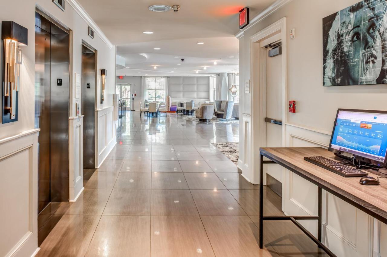 Hotel Indigo Jacksonville-Deerwood Park By Ihg Bagian luar foto