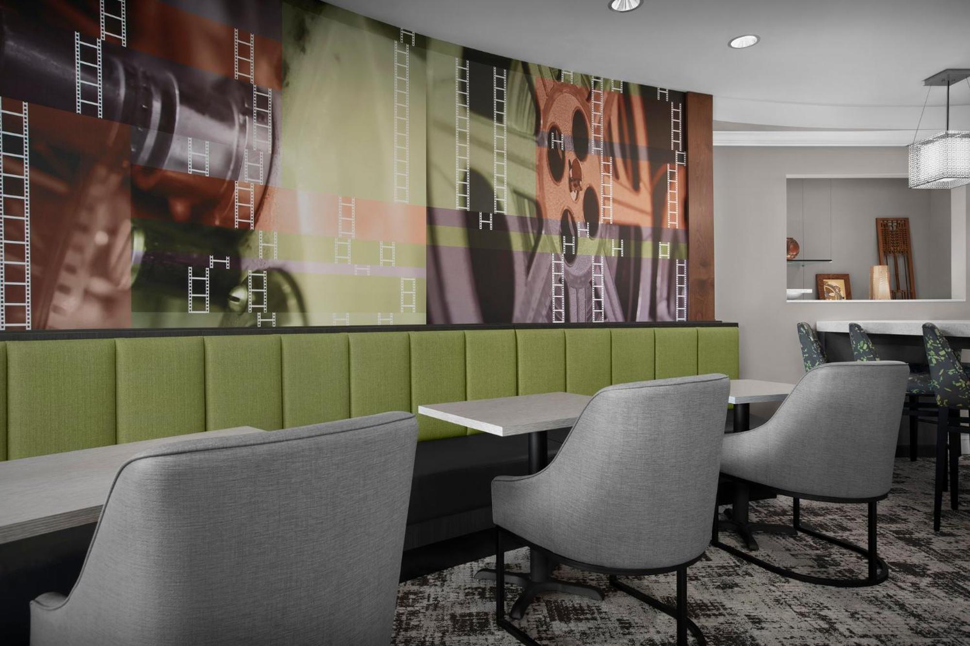 Hotel Indigo Jacksonville-Deerwood Park By Ihg Bagian luar foto