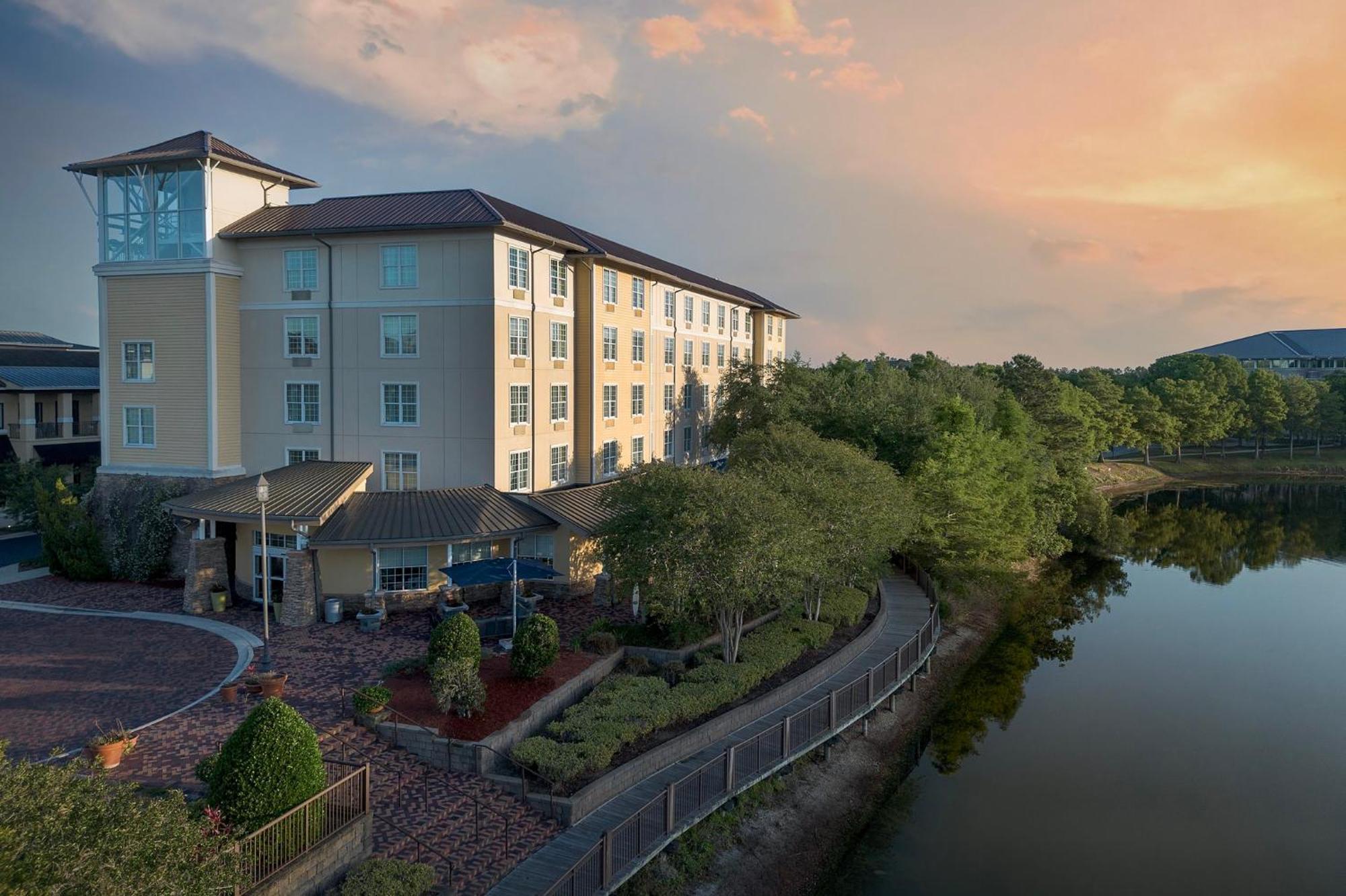 Hotel Indigo Jacksonville-Deerwood Park By Ihg Bagian luar foto